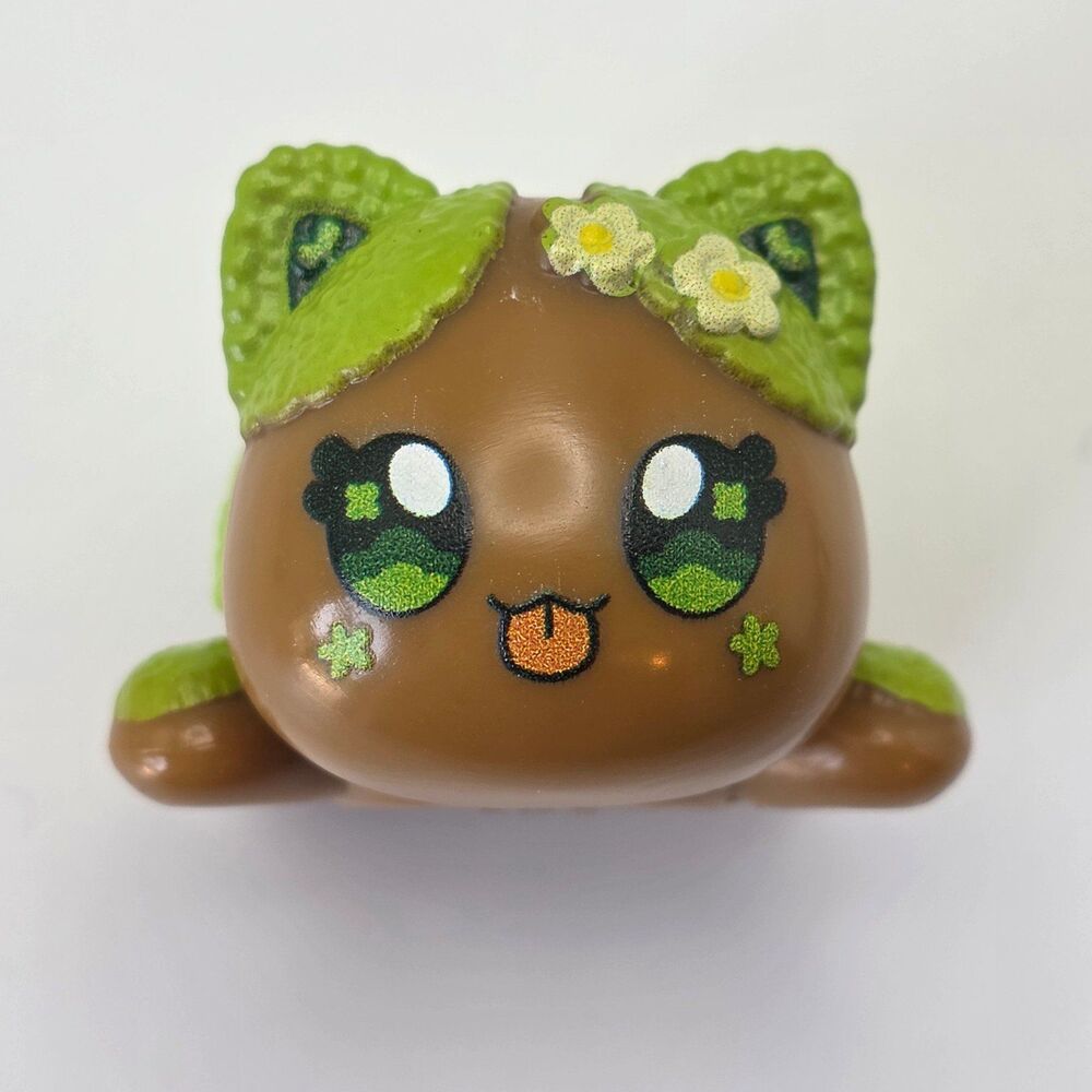 Aphmau Earth Cat Figurine